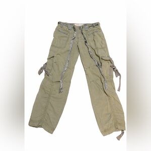 Vintage Y2K 2000s Abercrombie & Fitch Women’s Green Cargo Olive Green Pants 6
